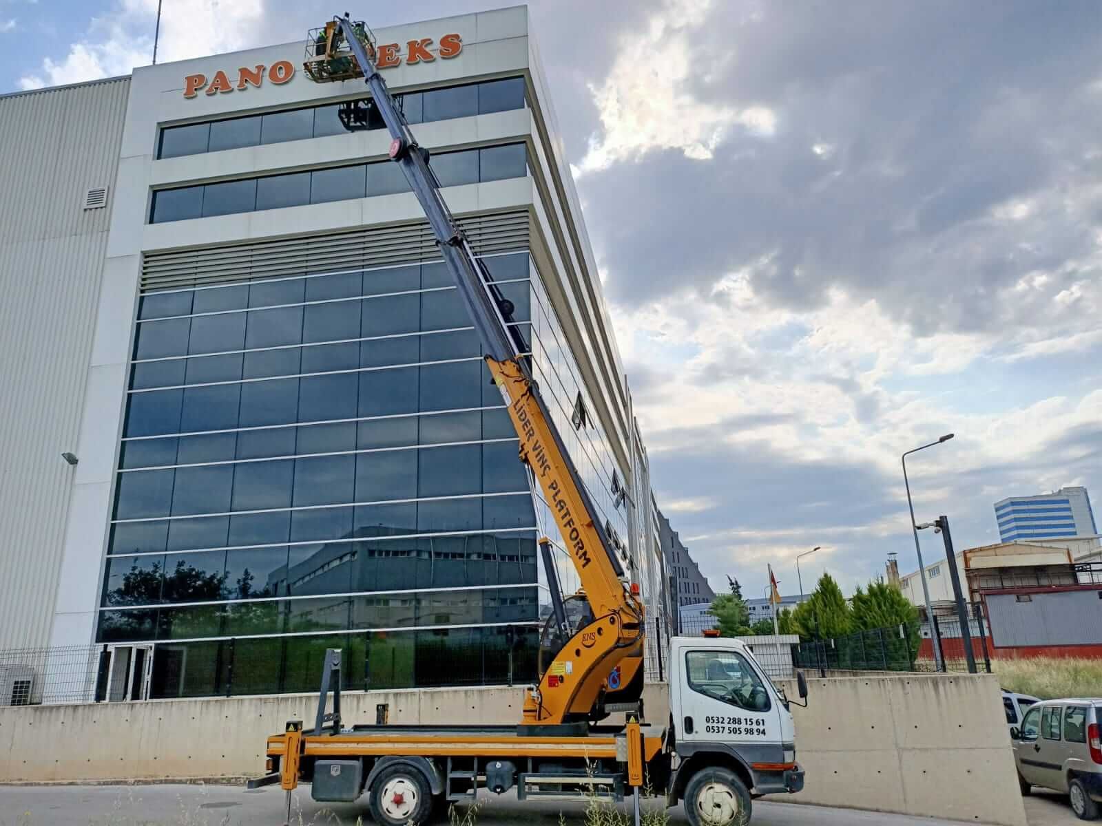 Panoteks Dış Cephe Cam Temizliği